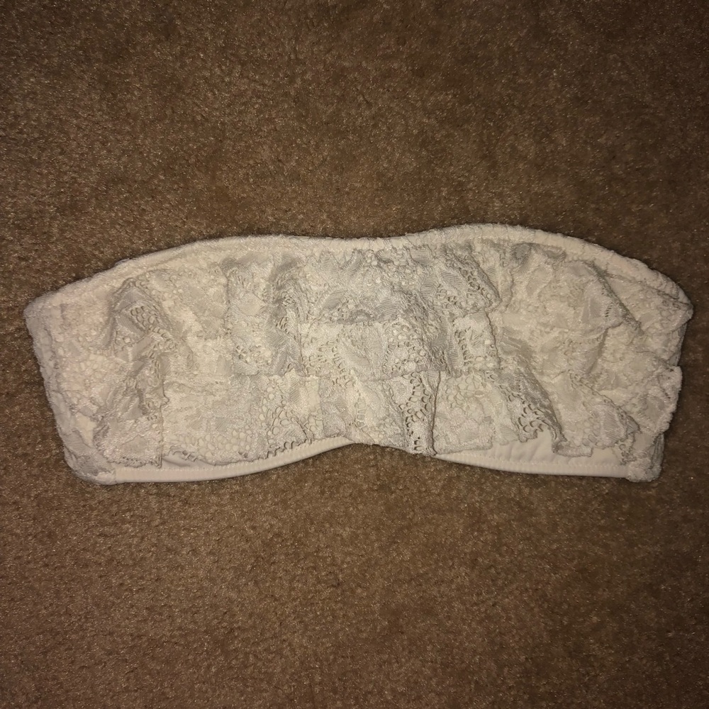 White Ruffly Lace Bikini Top - Picture 2 of 2